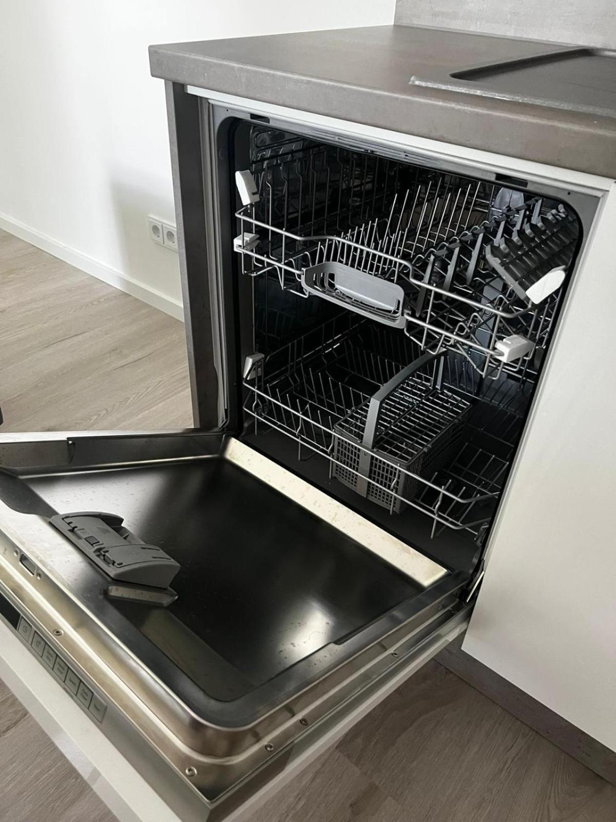 Ferienwohnung: Waldblick Hatten Екстериор снимка
