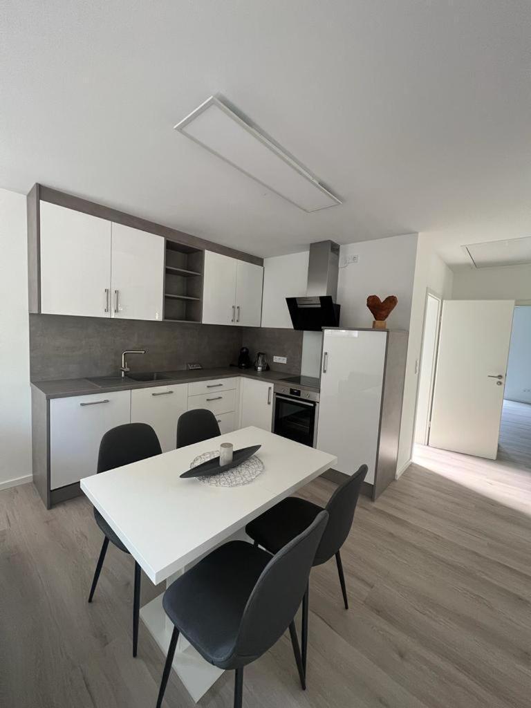 Ferienwohnung: Waldblick Hatten Екстериор снимка